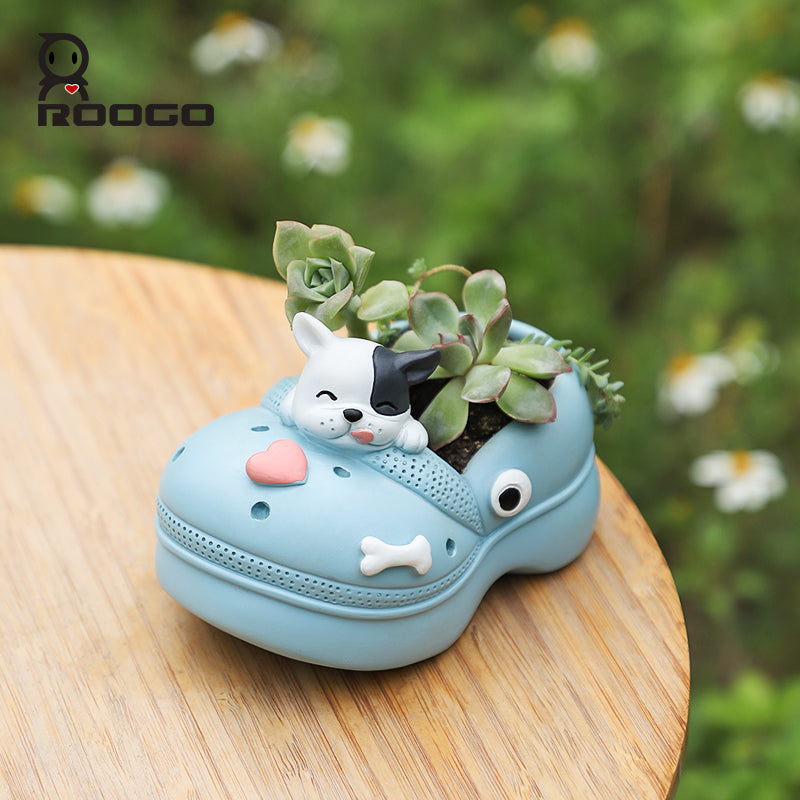 Beram Crocs Shape Animal Flower Pot Set Pink Bunny and Green Panda Polyresin Cute Succulent Planters with Drainage Hole Indoor Outdoor Decorative Flower Pots Home Office Desk Decor Pen Pencil Holder Gift