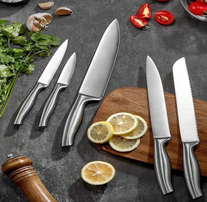 8 Pieces Steel Knife Set Wooden Block