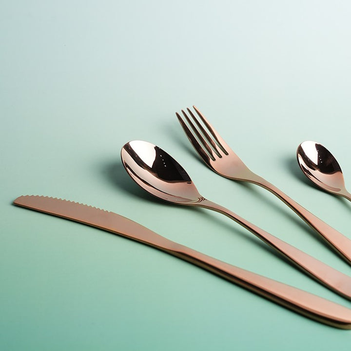 Table Trend In Copper Cutlery Set of 4, 16 & 24