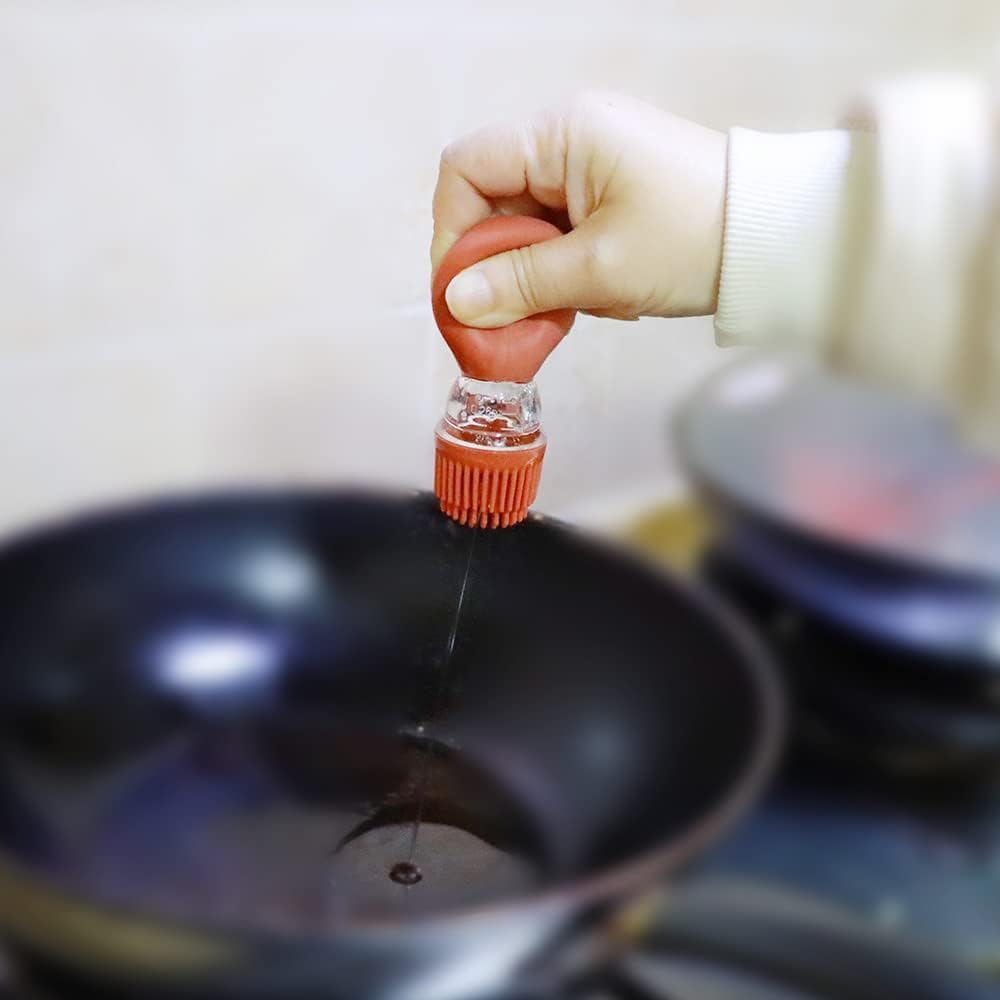 Beram Oil Dispenser Bottle with Barbecue Brush, Used for Oil, Vinegar or Sauce, Oil Storage and Dispenser Container with Silicone Basting Brush for Kitchen, (Brick Red)