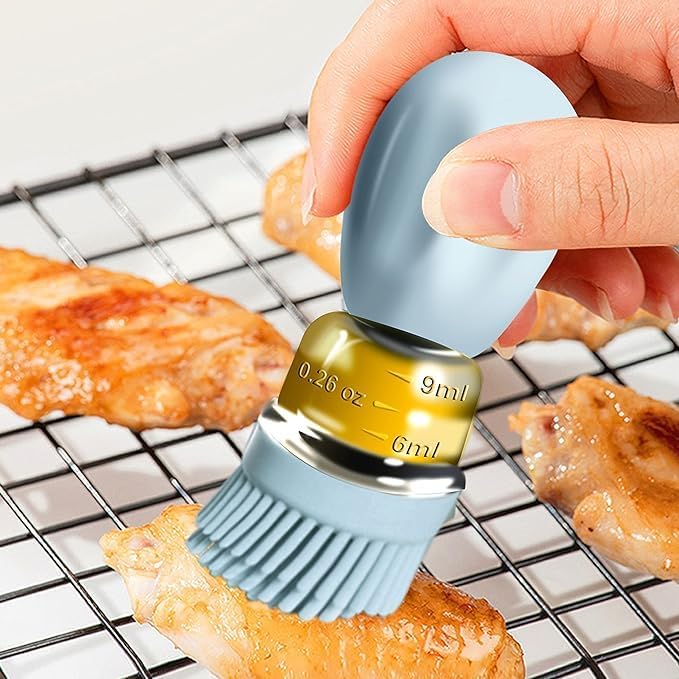 Beram Oil Dispenser Bottle with Barbecue Brush, Used for Oil, Vinegar or Sauce, Oil Storage and Dispenser Container with Silicone Basting Brush for Kitchen, (Blue)