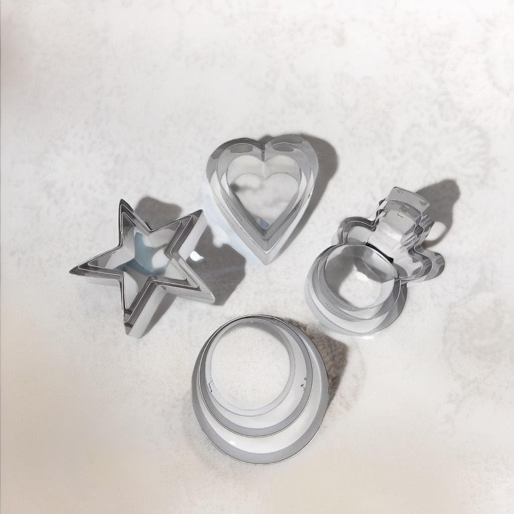 BERAM Cookie Cutters, Set of 12, Stainless Steel Pieces, Mini Vegetable and Fruit Cutters, DIY Mould for Kids, Food Shapes, Decoration Tools