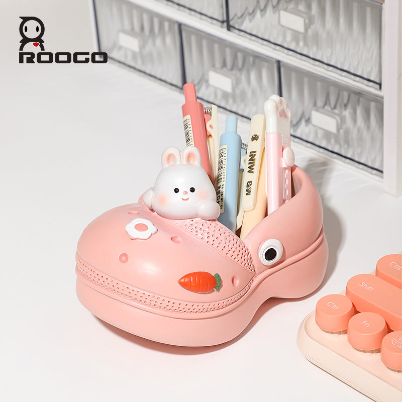 Beram Crocs Shape Animal Flower Pot Set Pink Bunny and Green Panda Polyresin Cute Succulent Planters with Drainage Hole Indoor Outdoor Decorative Flower Pots Home Office Desk Decor Pen Pencil Holder Gift