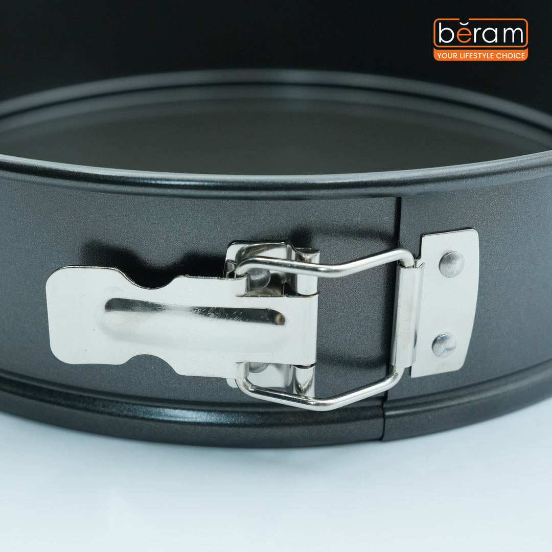 26cm Springform Cake Pan with Interchangeable Bases, Non-Stick premium Coating, Leak-Proof, Oven Safe up to 230°C Classic & Holiday Mold, 3L Capacity