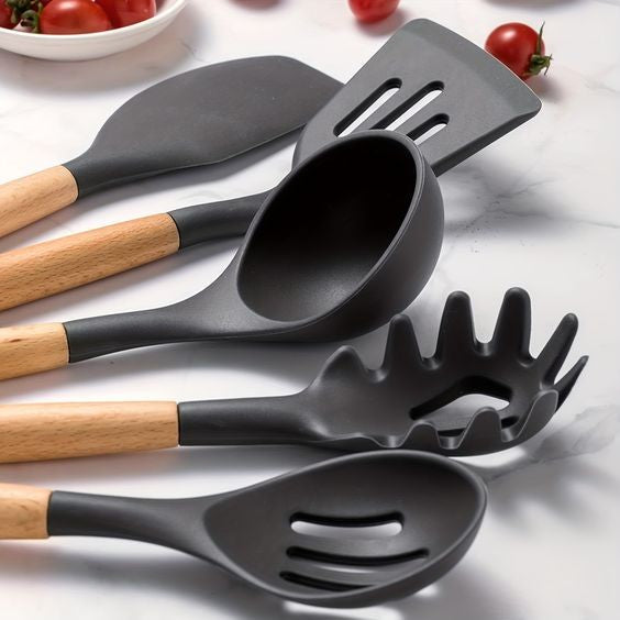 19 Pieces Kitchen Knife & Utensil Set