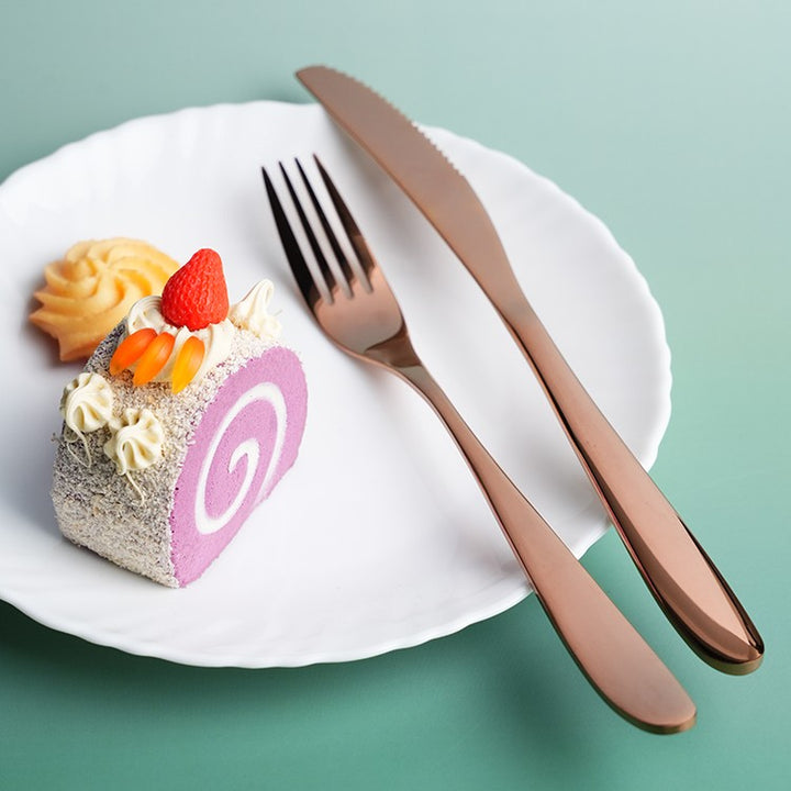 Table Trend In Copper Cutlery Set of 4, 16 & 24