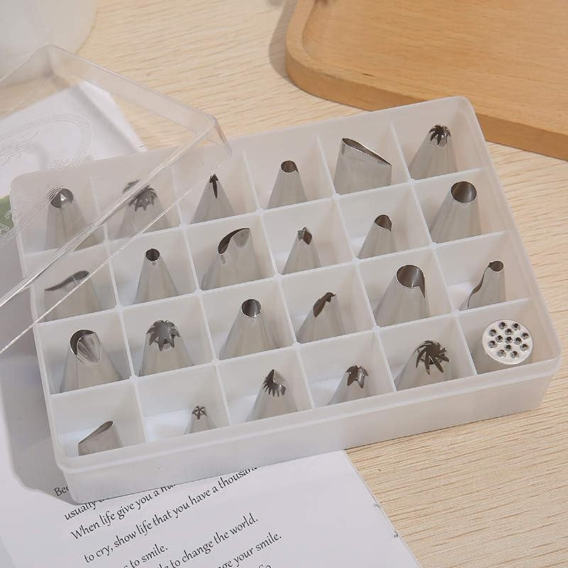 24 Pieces Piping Nozzles