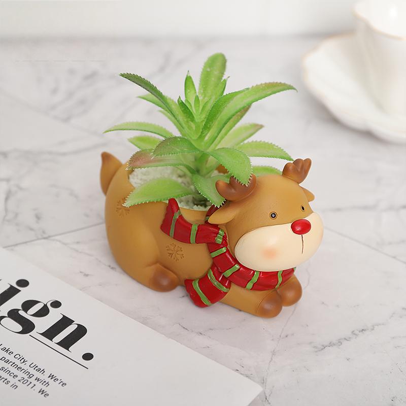 Animal Christmas Flower Pot 4 Pcs Set Rabbit Cat Porcupine Elephant Polyresin Succulent Planter Festive Mini Vase with Santa Hat Gift Box Design Indoor Outdoor Home Office Desk Decor Gift