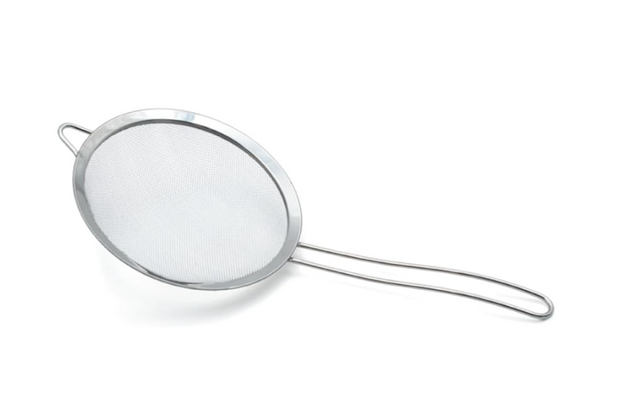 BERAM Strainer, Spiral Design with Handle, 304 Stainless Steel, Sieve for Sifting, Cooking Utensil, Daily Use Kitchen Tool, Juice Strainer, Pulp Separator (16 CM)