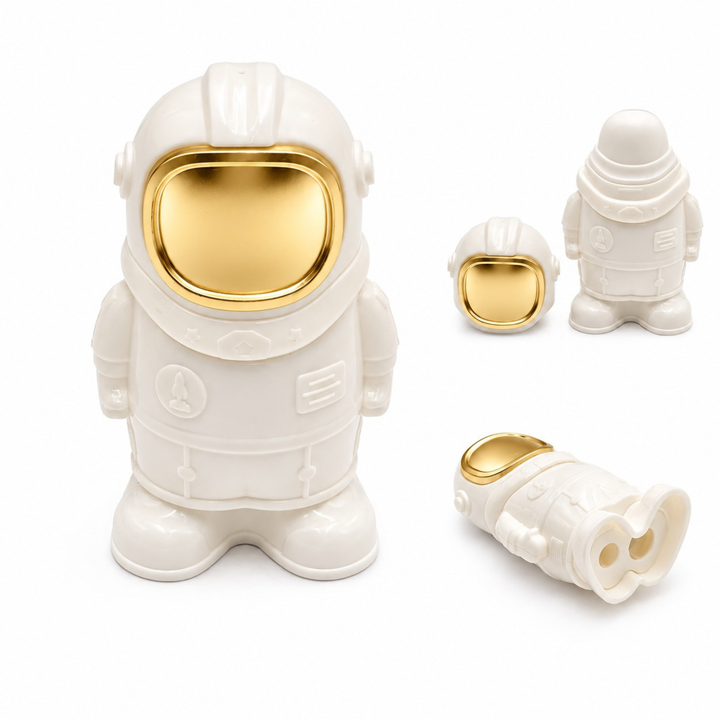 Space Pencil  Sharpener with Eraser, Cute Cartoon Manual Pencil Sharpener with Attractive Design, Novelty Desk Sharpener for School, Office, Home, Study and Everyday Use